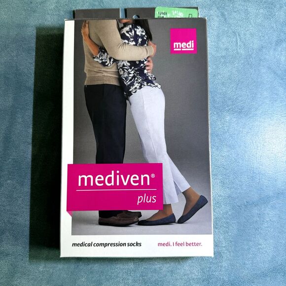 Mediven 19803 Plus Compression Socks Calf Length Closed Toe Beige 20-30 Size III - Picture 1 of 4